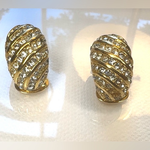 Christian Dior 1980s Gilt & Crystal Rhinestone Chunky Huggie Hoop Earrings - Picture 1 of 8